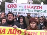 Greek parliament passes debt swap plan
