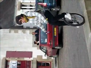 Les four x-New : Monocycle : 1ère partie