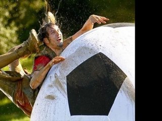 Watch Wipeout Season 5 Episode 8 "You Ain't Seen Nothing Yeti" online