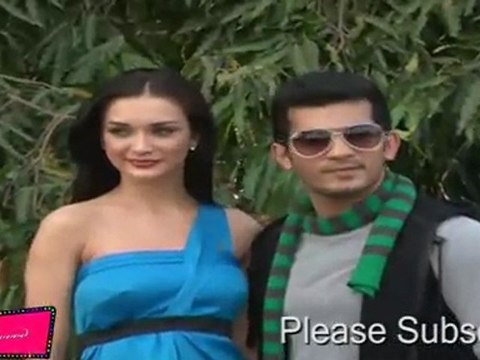 Hilarious Amy Jackson Poses With Arjun Bijlani At Launch Of Dell Inspiron Road Diaries