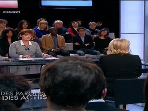 Marine Le Pen en fait-elle trop sur l'économie ?