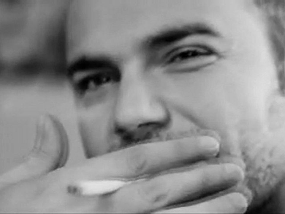 Hiçbirşey hakkında herşey - Ufuk AKÇAY