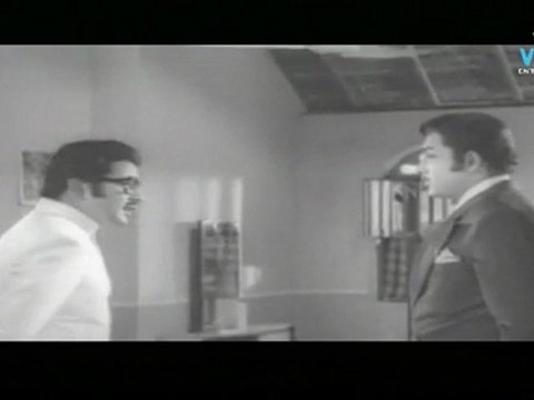 Ponnukku Thanga Manasu - scene 1.mov