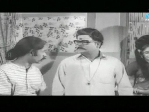 Ponnukku Thanga Manasu - scene 11.mov