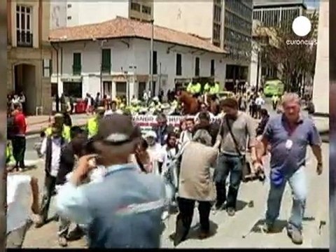 FARC rebels come under pressure in Colombia