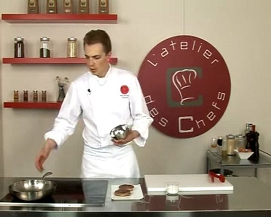 Technique de cuisson : Dégraisser une poêle de cuisson