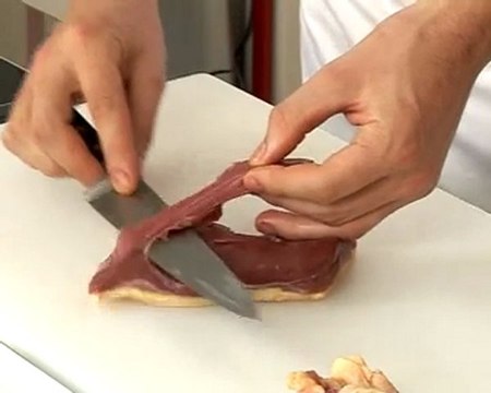 Technique de cuisine : Préparer un filet de canard