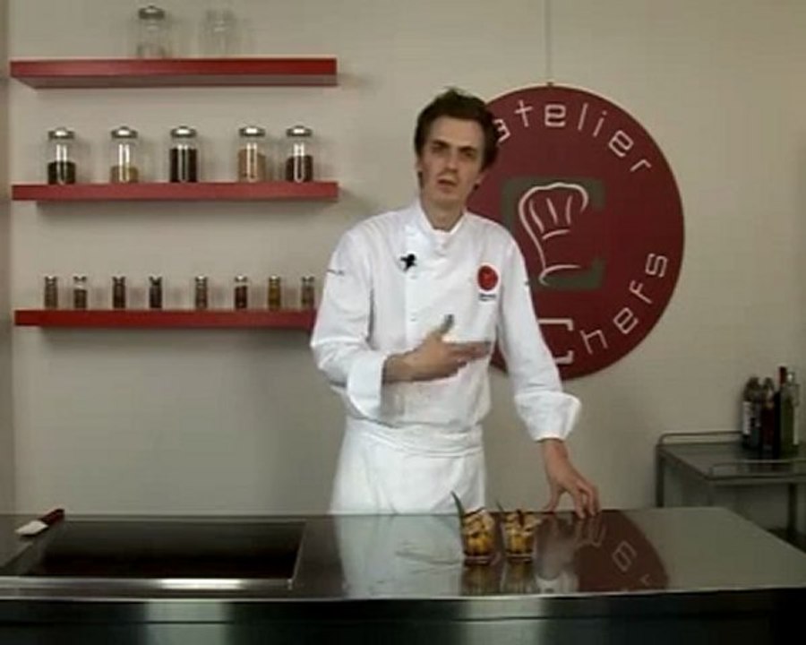 Recette de crumble ananas au caramel et vanille