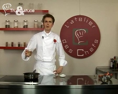 Recette de nage de fruits rouges à la cardamome