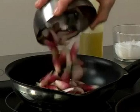 Recette d'aiguillettes de canard laquées au miel de soja, câlins de radis rose