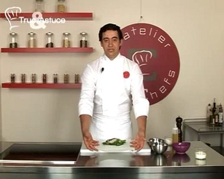 Recette de Papillote de cabillaud aux épinards et oignons nouveaux