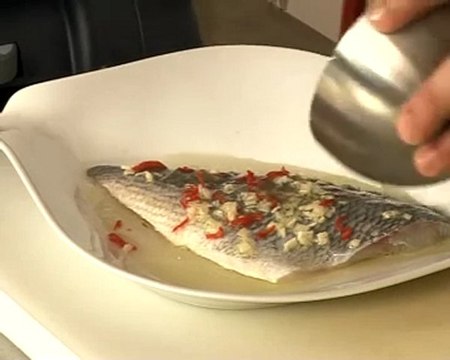 Recette de dorade à l'Espagnole flambée à l'anis.