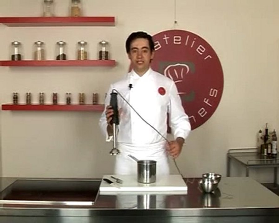 Recette de financiers à la noisette, coulis de framboise