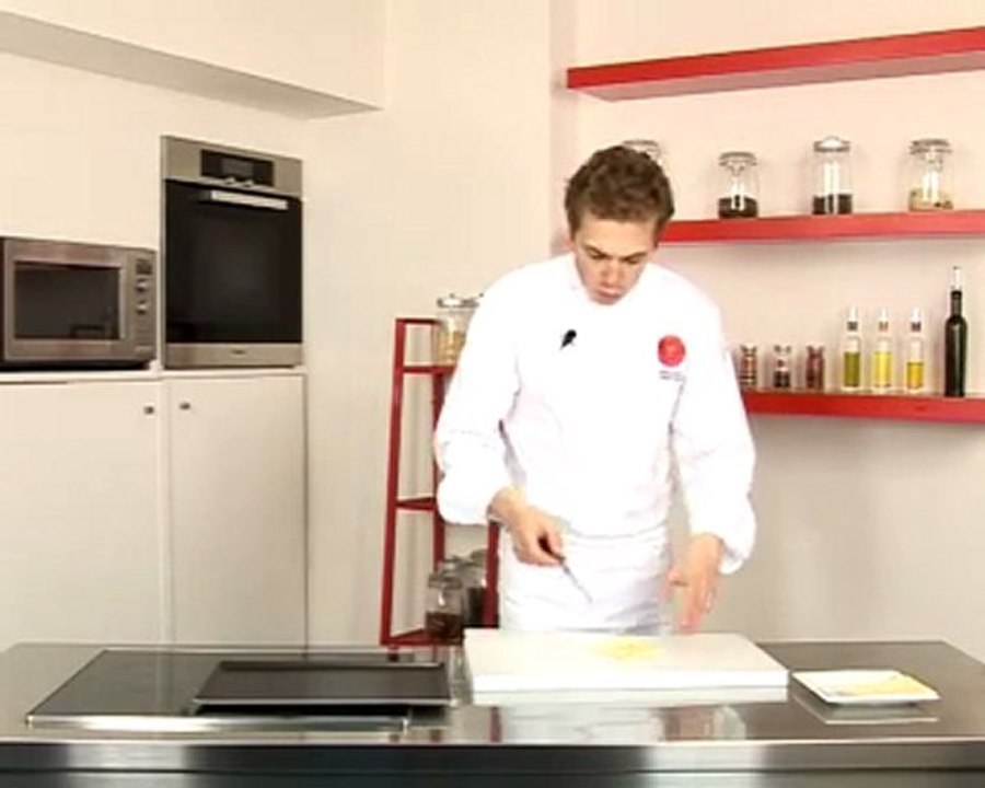 Technique de cuisine : Réaliser un fond de tarte de pâte feuilletée sans moule