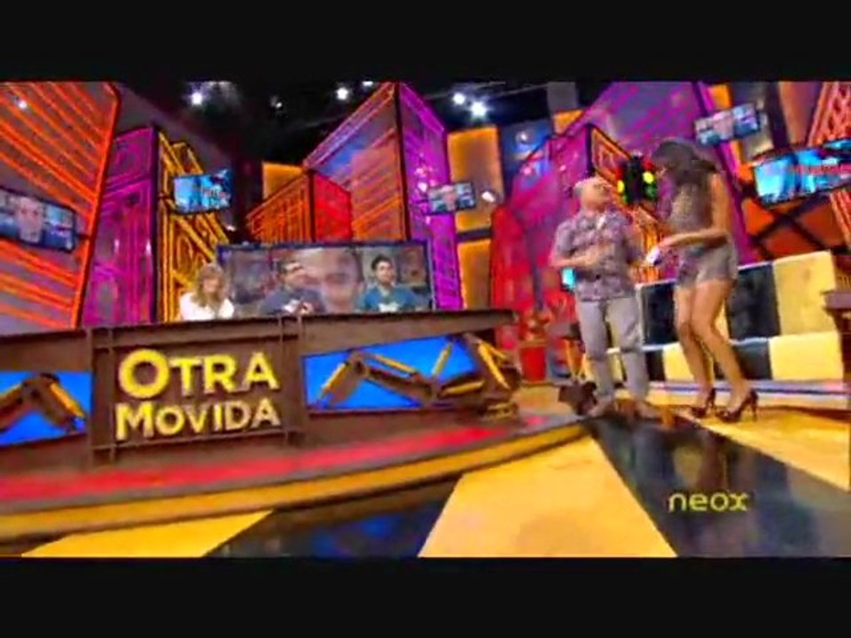 Momentos Cristina Pedroche en Otra Movida Programa 19 (982) el 2 de septiembre de 2011