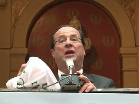 Fralib: Hollande, avec les salariés, demande une table ronde