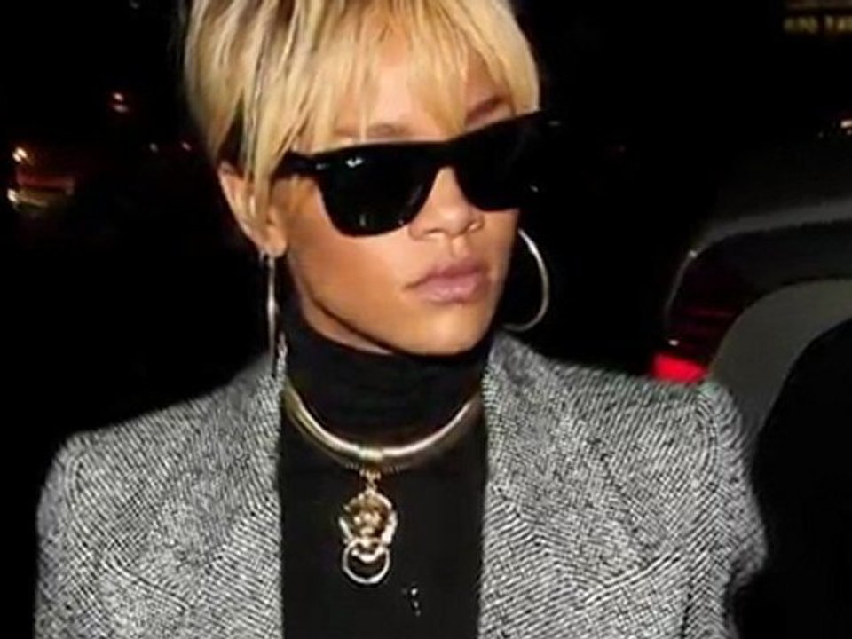 Rihanna müde und erschöpft