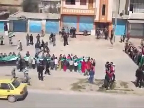 فري برس قامشلو حي قناةالسويس جمعة سننتفض لأجلك بابا عمرو 24 2 2012