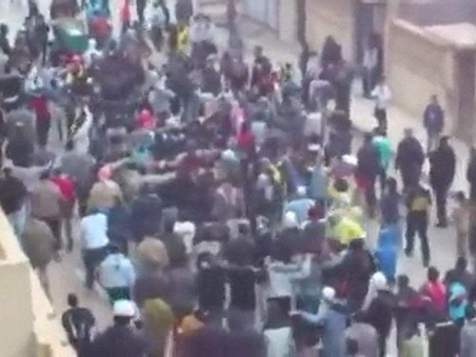 فري برس    دير الزور تشييع الشهيد بلال معين الكردوش ديرالزور 23 2 2012