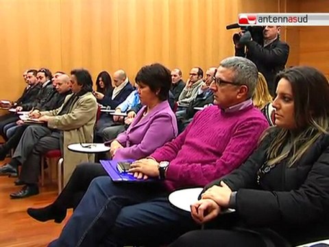 TG 24.02.12 Storace a Bari: Il 3 tutti a Roma contro il Governo Monti