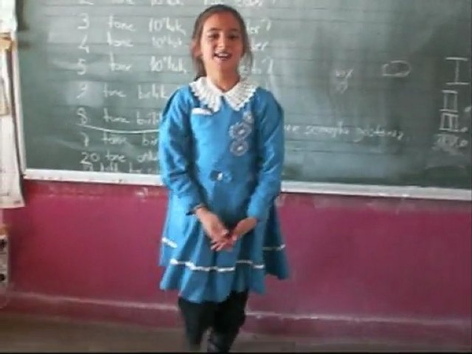 İlköğretim öğrencilerinden Türkü ve Şarklar:) Gülmekten Kırılacaksınız