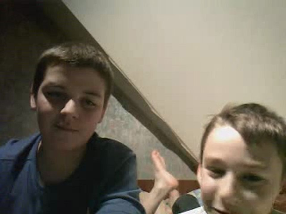 T390 parle de alexduquebec sur youtube