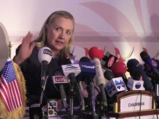 Clinton Issues Warning to Assad Over Protest Crackdown