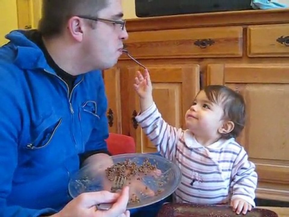 Elyna petite maman