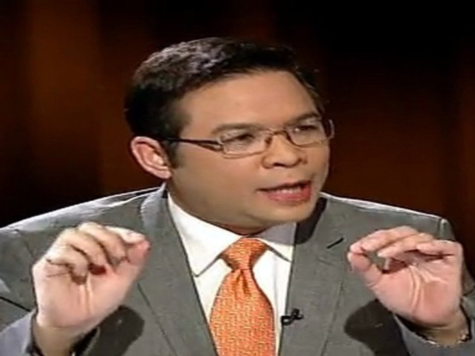 รายการ INTELLIGENCE  ประจำวันที่ 25  ก.พ. 2555 : นปช.ในความหลากหลายของเสื้อแดง