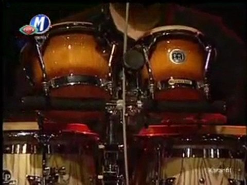 Hüseyi TURAN - Kurusa Fidanım Güllerim Solsa