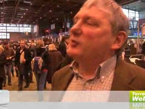 Inauguration du Sia 2012: Nicolas Sarkozy en tête à tête avec les éleveurs dans son double costume de président-candidat