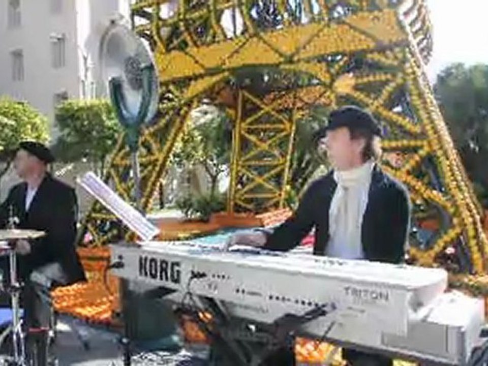 Fete du citron2012 - Menton accueille les régions de France ©  Brigitte Lachaud