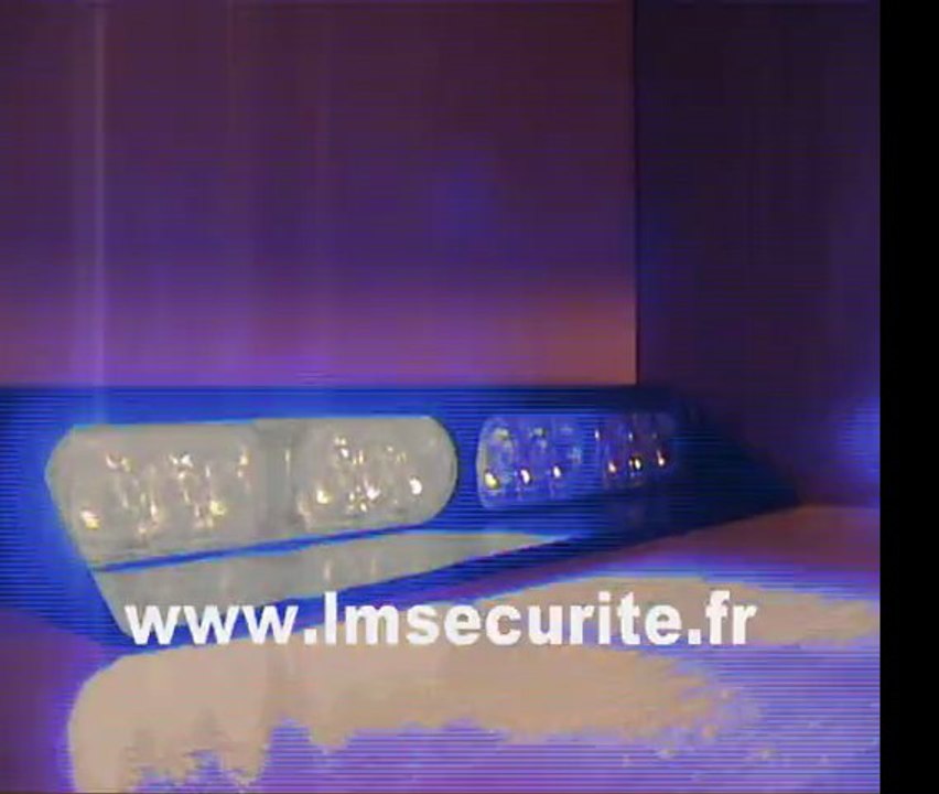 FEU  DE  PENETRATION  MERCURA  BARRE  12  LEDS