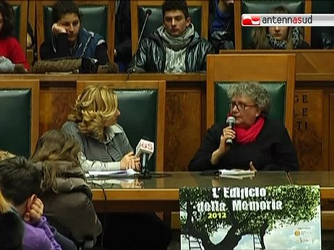 TG 25.02.12 Agnese Moro a Bari racconta il privato del padre Aldo