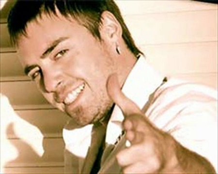 Lale Devri - Yalan Dünya