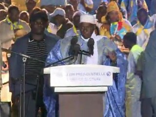 Présidentielle sénégalaise: dernier jour de campagne pour Abdoulaye Wade