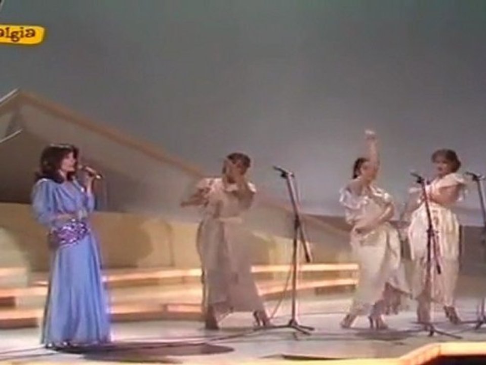 Ajda Pekkan - Petrol HD 720p (1980 Eurovision Song Contest)
