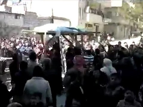 فري برس معرة النعمان تشييع الشهيد مصطفى محمد الصدير 25 2 2012 ج2