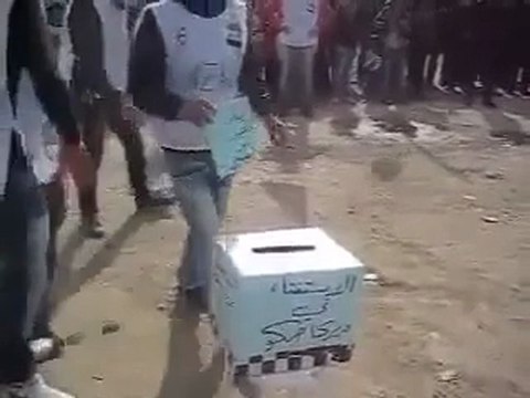 فري برس الحسكه الإستفتاء على الدستور في ديركا حمكو المالكية في جمعة سننتفض لاجلك بابا عمرو 24 2 2012