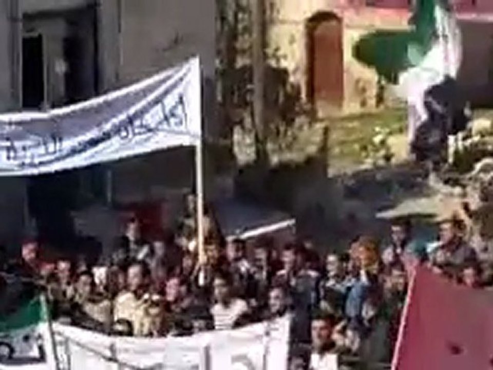 فري برس  ادلب الدير الغربي جمعة سننتفض لاجلك بابا عمر24ــ2ـ2012