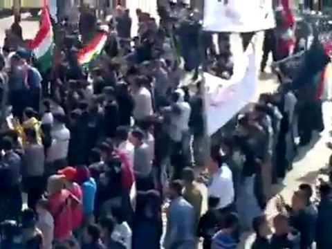فري برس قامشلو العنترية مظاهرة جمعة سننتفض لأجلك بابا عمرو 24 2 2012