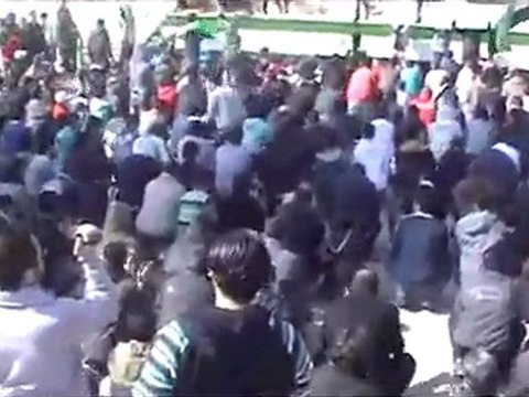 فري برس حمص حي الوعر الجديد بالروح وبالدم نفديك باباعمرو 24 2 2012