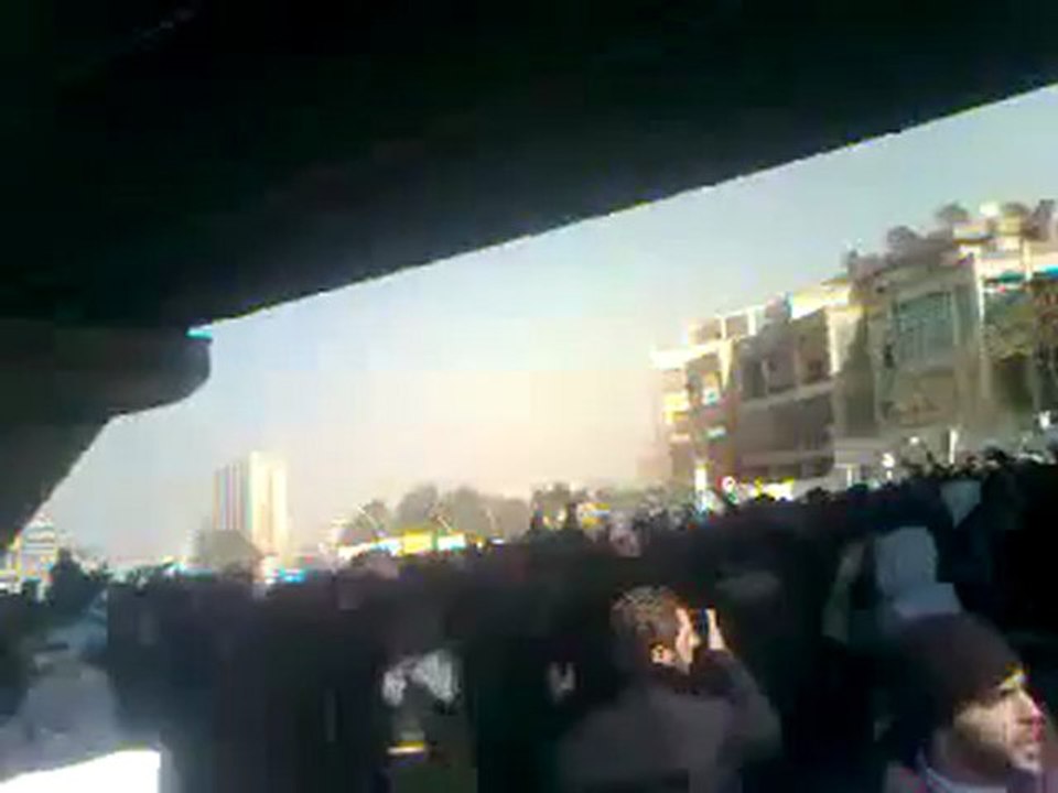 فري برس  حلب   سيف الدولة  جانب من تشييع الشهيد احمد ابيض   25 2 2012 ج4