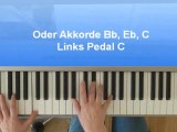 Universal-Intro am Klavier spielen mit Pedal C