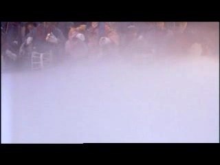 Tambours sur la digue, Mnouchkine