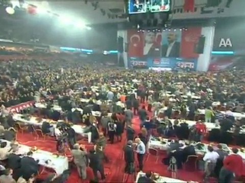 İşte tüzük, 'seçimi' de yapacağız