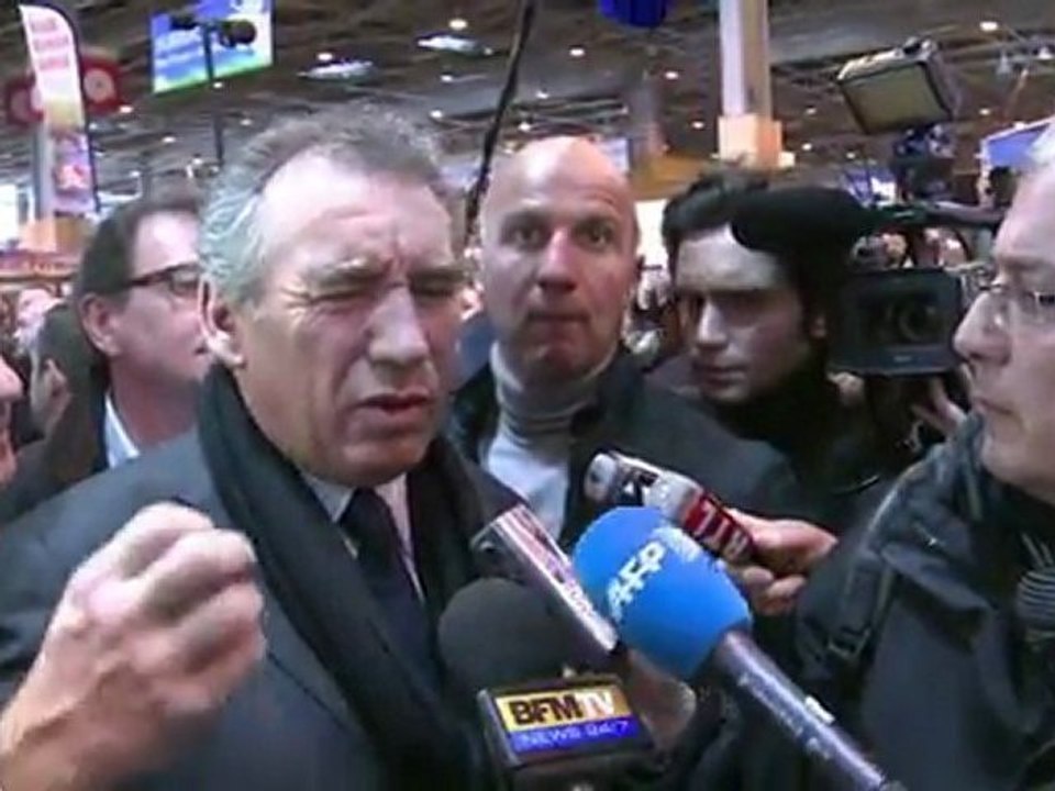 Fils de paysan, Bayrou se veut l'avocat de la cause agricole