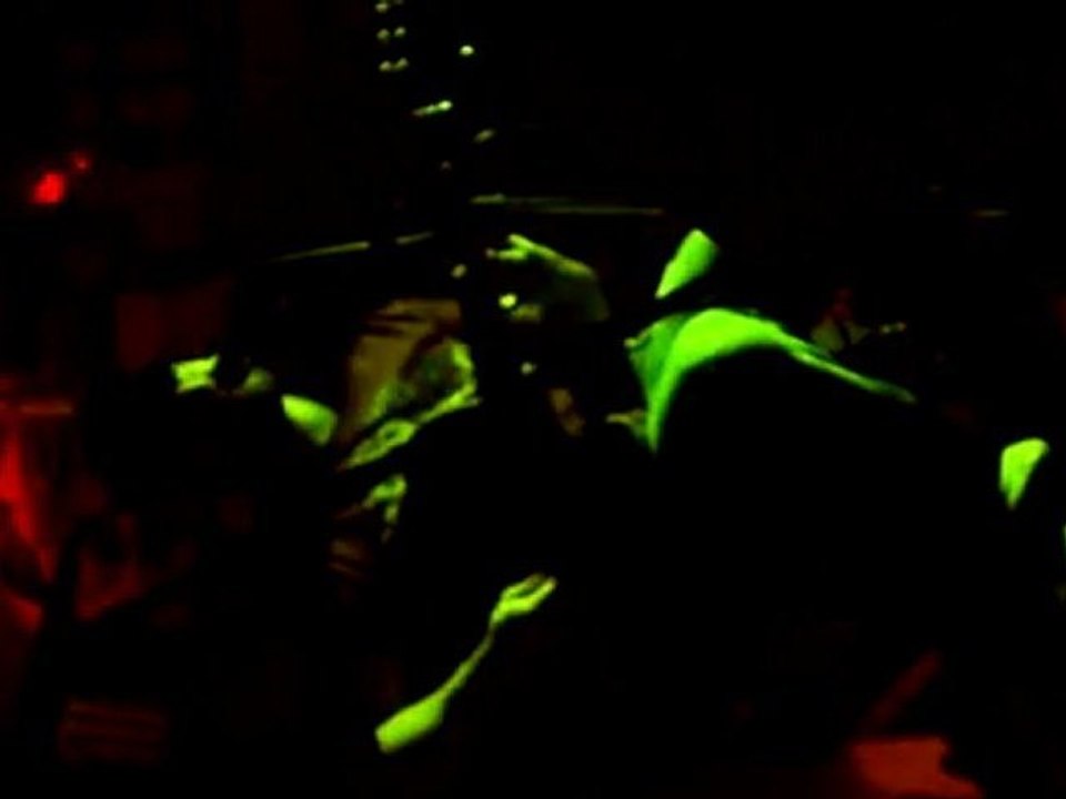 Alex Cloutier au Frenche café- Chasing car