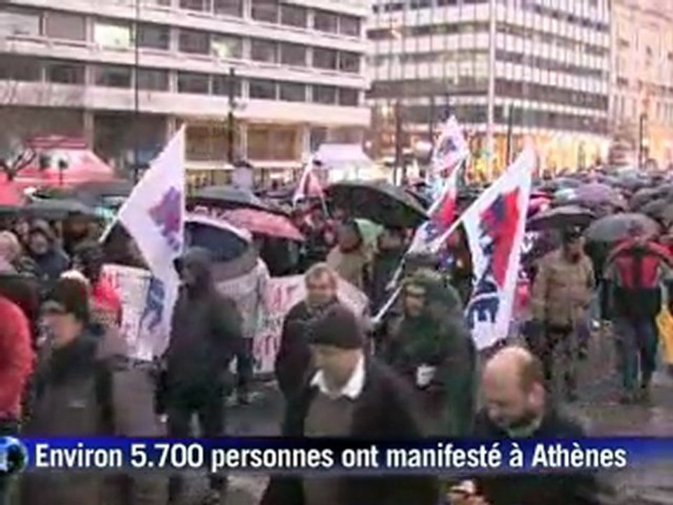 Grèce: Faible manifestation contre le plan de rigueur