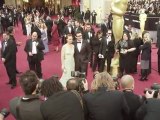 'The Artist' stars on Oscars red carpet